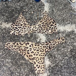 Boys and arrows bikini set